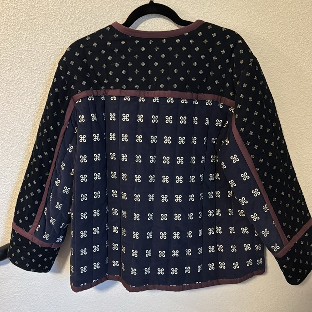Patterned Velvet Quilted Jacket - Picture 5 of 7